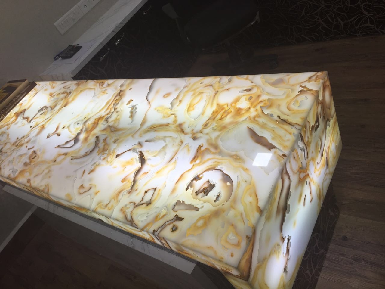 Onyx Alabastar (Artificial marbles) 1